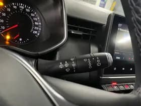 Renault Clio thumbnail 16