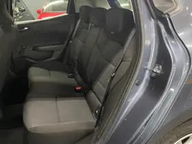 Renault Clio thumbnail 25