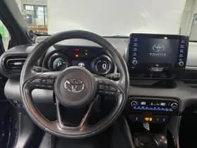 Toyota Yaris thumbnail 12