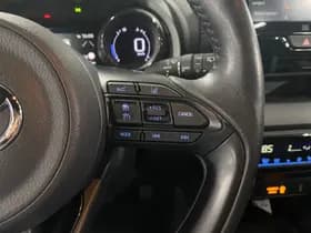 Toyota Yaris thumbnail 15