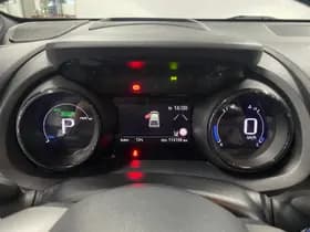 Toyota Yaris thumbnail 17