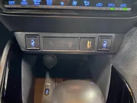 Toyota Yaris thumbnail 23