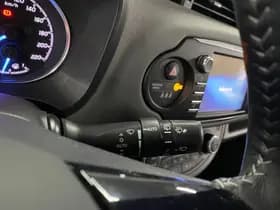 Toyota Yaris thumbnail 19