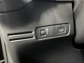 Volvo XC40 thumbnail 19