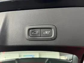 Volvo XC40 thumbnail 25