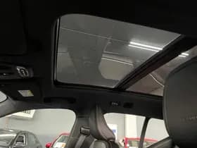 Volvo XC40 thumbnail 6