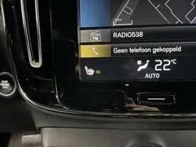 Volvo XC40 thumbnail 10