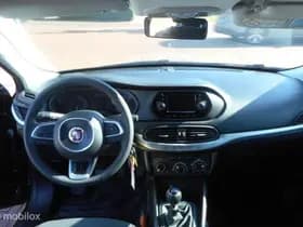 Fiat Tipo thumbnail 9