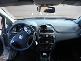 Fiat Punto thumbnail 7