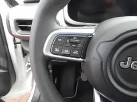 Jeep Avenger thumbnail 23