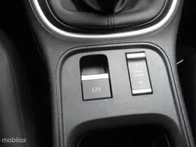 Jeep Avenger thumbnail 31