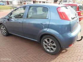 Fiat Punto thumbnail 5