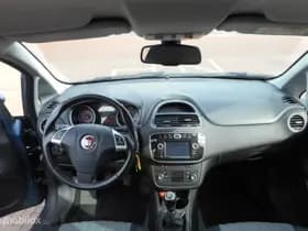 Fiat Punto thumbnail 9