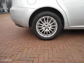 Alfa Romeo 159 thumbnail 16