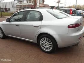 Alfa Romeo 159 thumbnail 5