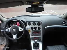 Alfa Romeo 159 thumbnail 9