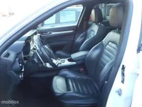 Alfa Romeo Stelvio thumbnail 7