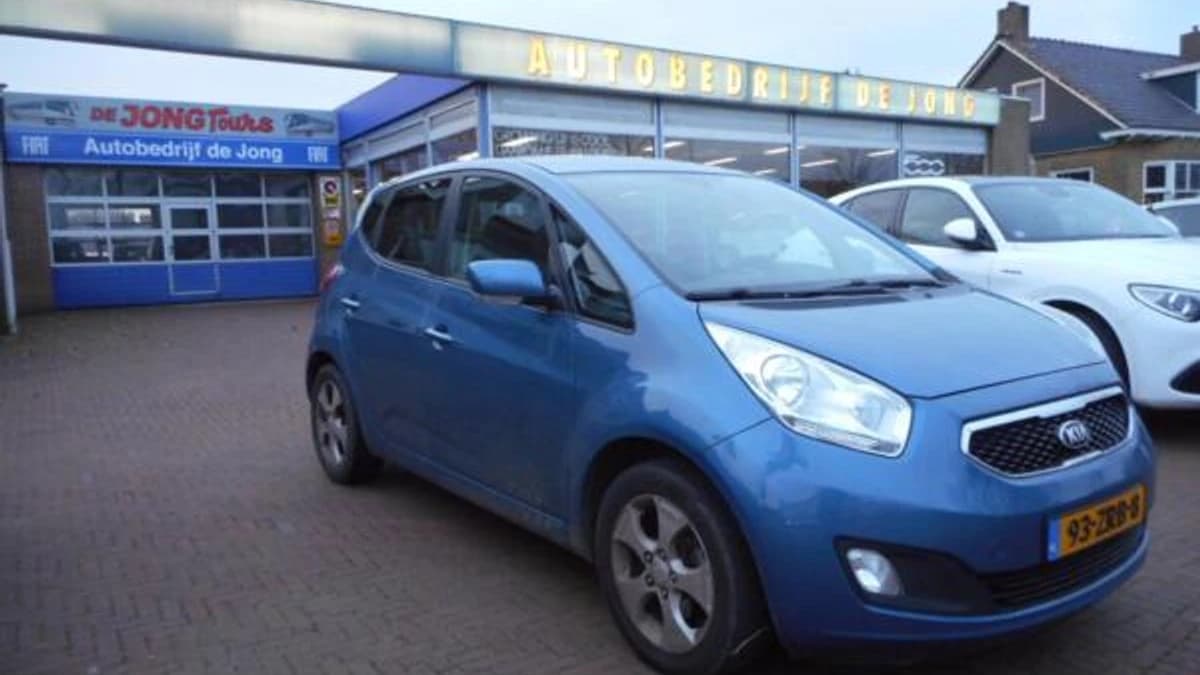 Kia Venga — foto 1