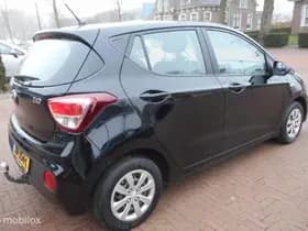 Hyundai i10 thumbnail 4
