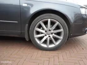 Audi A4 thumbnail 13