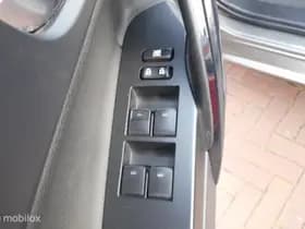 Toyota Auris thumbnail 24