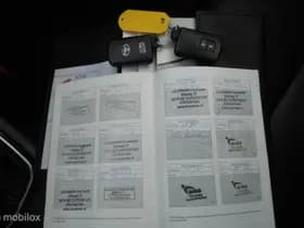 Toyota Auris thumbnail 38