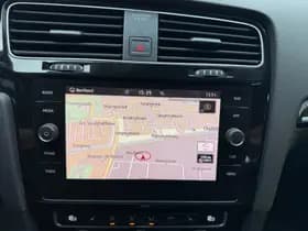 Volkswagen Golf thumbnail 18