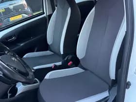 Toyota Aygo thumbnail 11