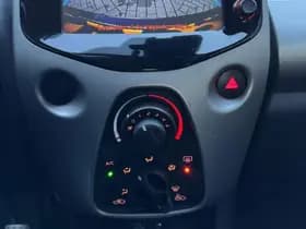 Toyota Aygo thumbnail 16