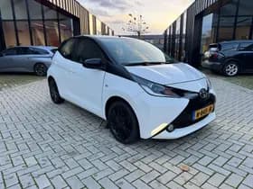 Toyota Aygo thumbnail 3