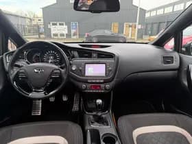 Kia Cee'd thumbnail 11