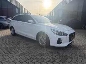Hyundai i30 thumbnail 3