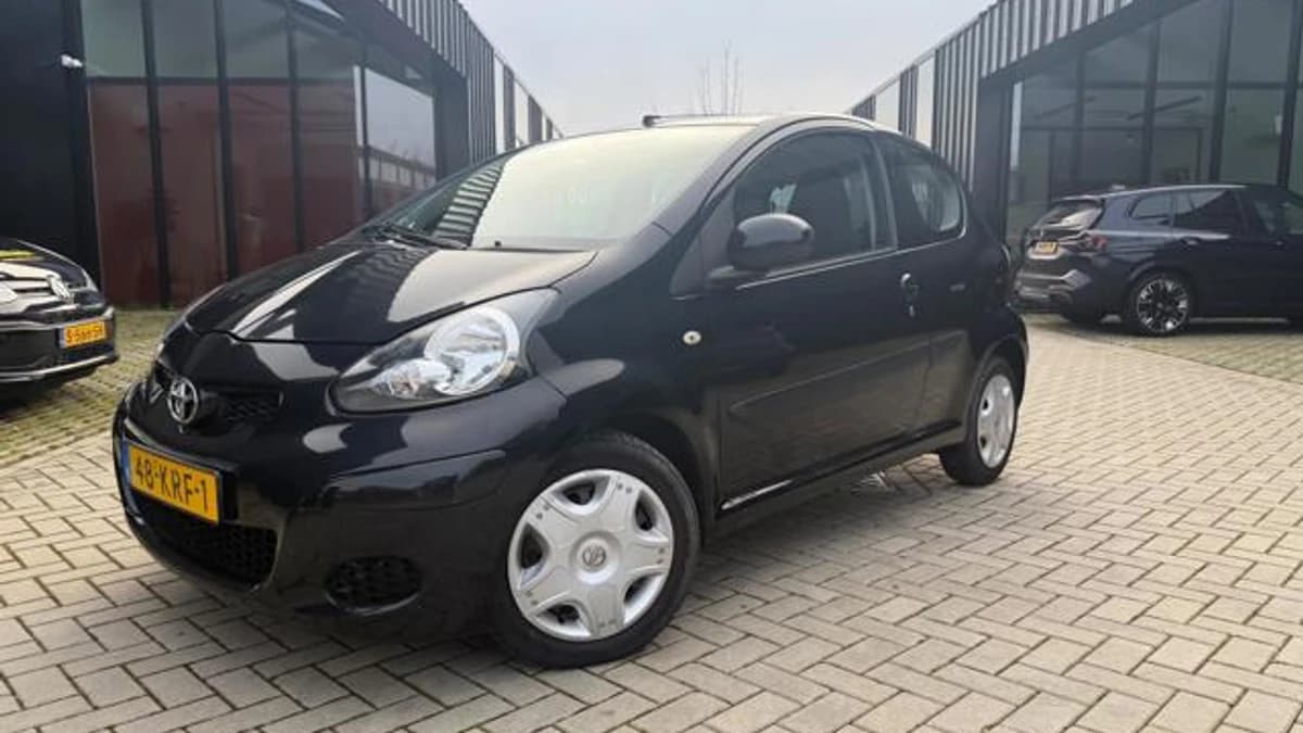 Toyota Aygo — foto 1