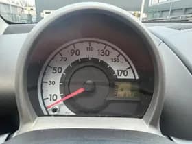 Toyota Aygo thumbnail 11