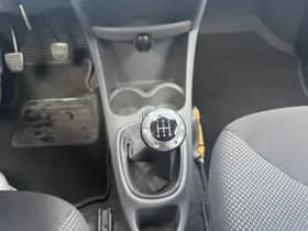 Toyota Aygo thumbnail 13