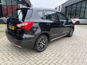 Suzuki SX4 S-Cross thumbnail 7
