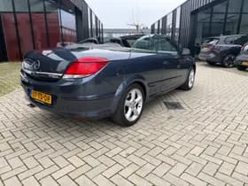 Opel Astra thumbnail 7