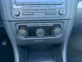 Volkswagen Golf thumbnail 17