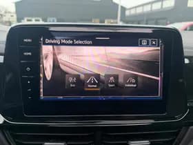 Volkswagen T-Roc thumbnail 16