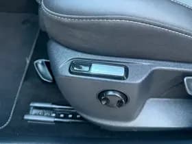 Volkswagen T-Roc thumbnail 13