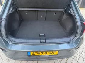 Volkswagen T-Roc thumbnail 24