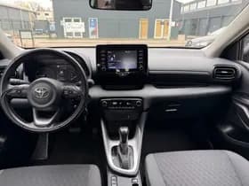 Toyota Yaris thumbnail 11