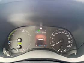 Toyota Yaris thumbnail 15