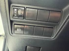 Toyota Yaris thumbnail 16