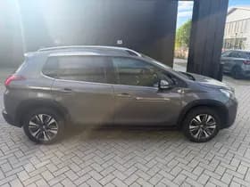 Peugeot 2008 thumbnail 5