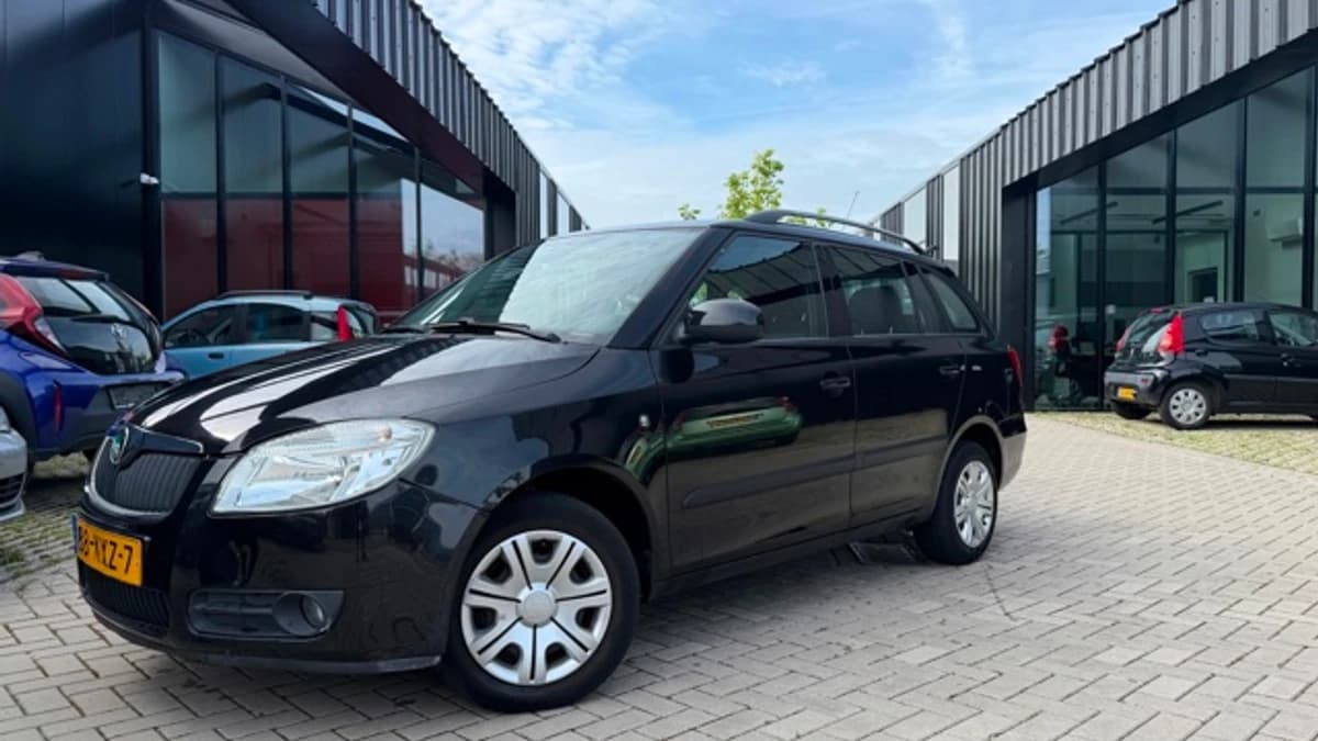 Škoda Fabia — foto 1