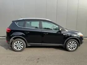 Ford Kuga thumbnail 3