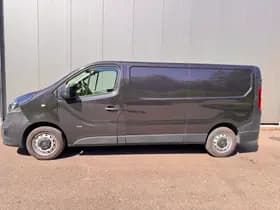 Opel Vivaro thumbnail 4