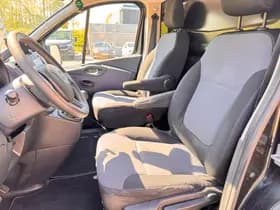 Opel Vivaro thumbnail 7