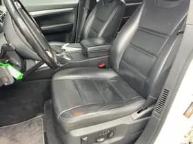 Porsche Cayenne thumbnail 10